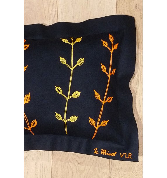 Cushion with Seaweed