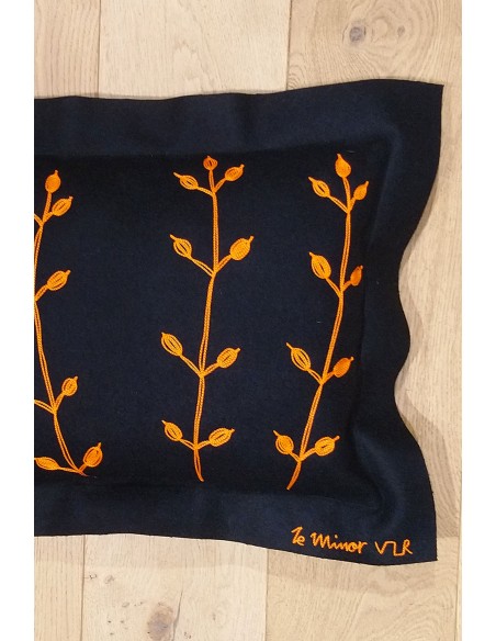 Cushion with Seaweed