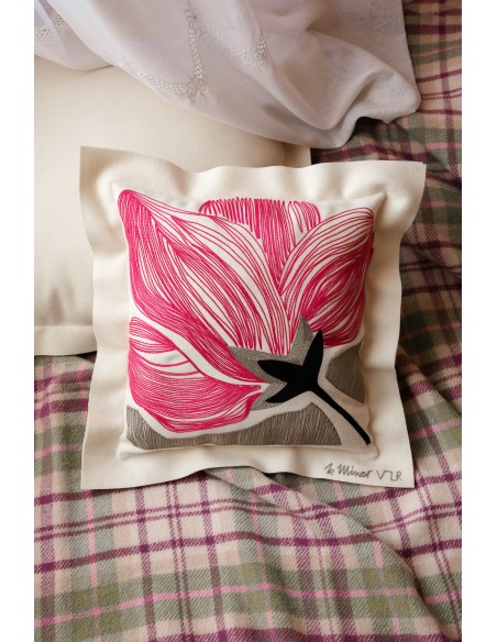 Cushion Pivoine