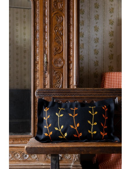 Cushion with Seaweed