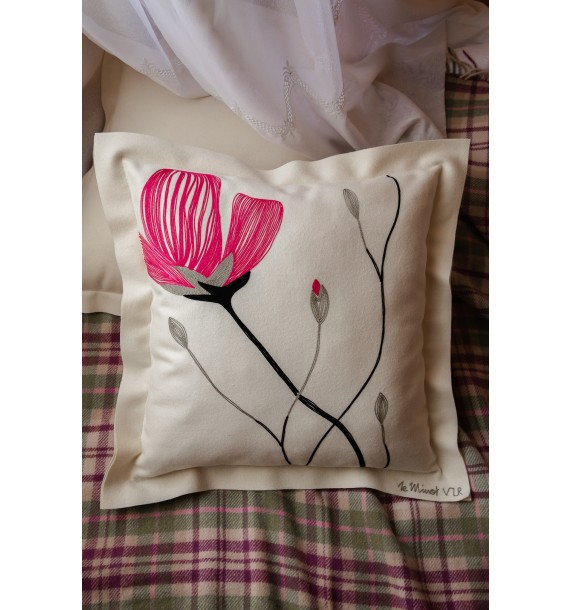 Coussin Pivoine I